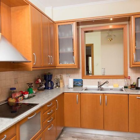 Veta'S Spacious Central Apartment Széresz Kültér fotó